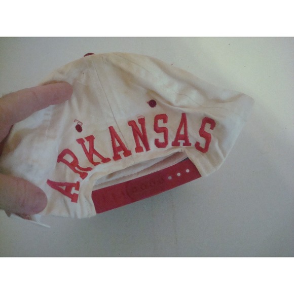 ARKANSAS RAZORBACKS  SCRIPT SNAPBACK 90S  DEADSTOCK  HAT CAP VINTAGE T4 - Picture 2 of 6